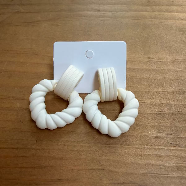 Matte Braided Heart Earrings