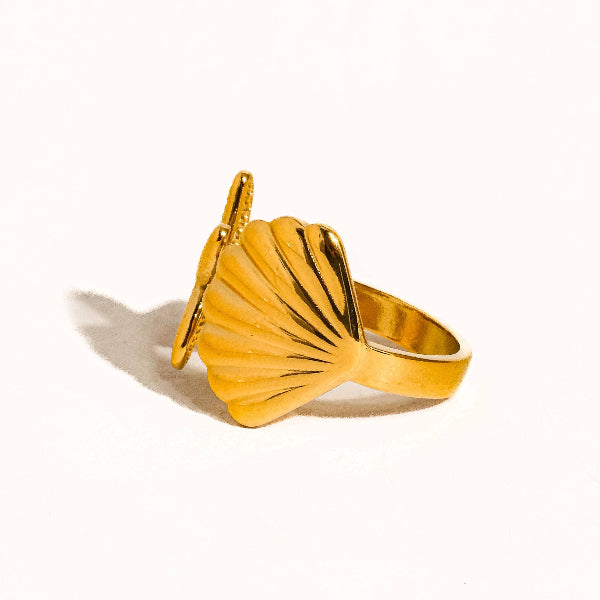 Étoilé Star and Shell Ring