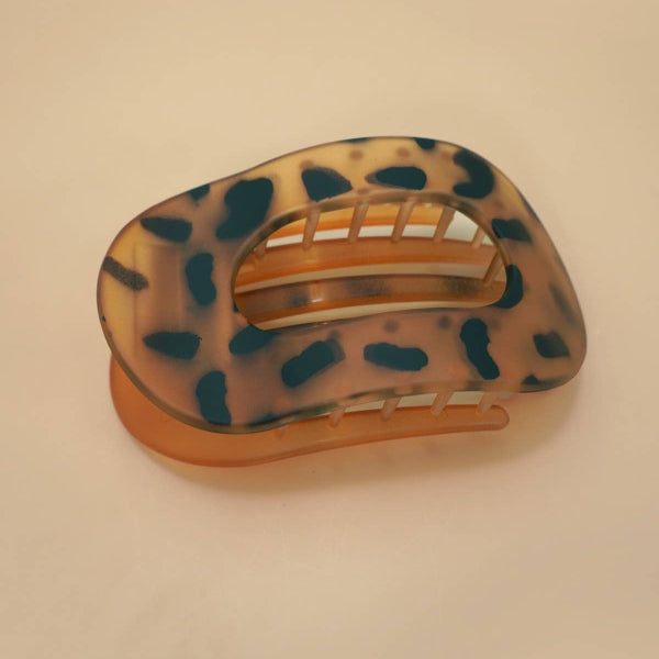 Jumbo Lay Flat Oval Hair Claw Clips