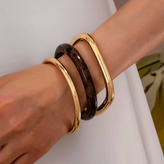 Tortoise & Gold Bangle Trio