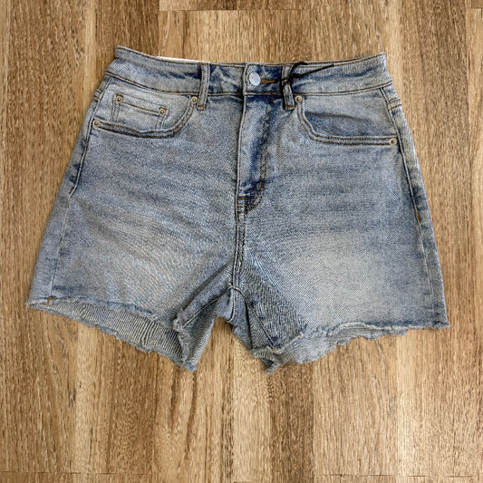Super HR Frayed Denim Shorts