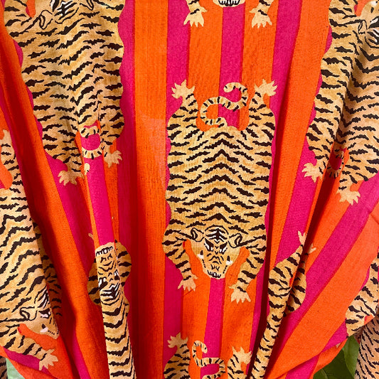 Alex Tiger Robe