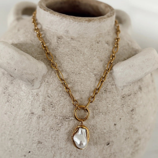 Cassie Pearlish Necklace